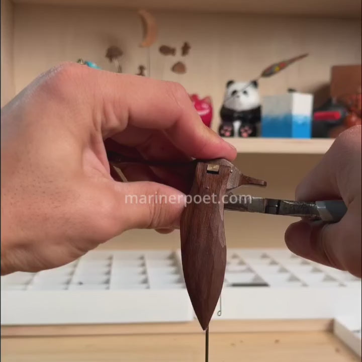 MarinerPoet™ Handmade Walnut Swan Automaton